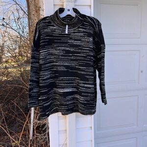 NWT T By Talbots Gorgeous Black White Tiny Stripes Zip Neck Turtleneck